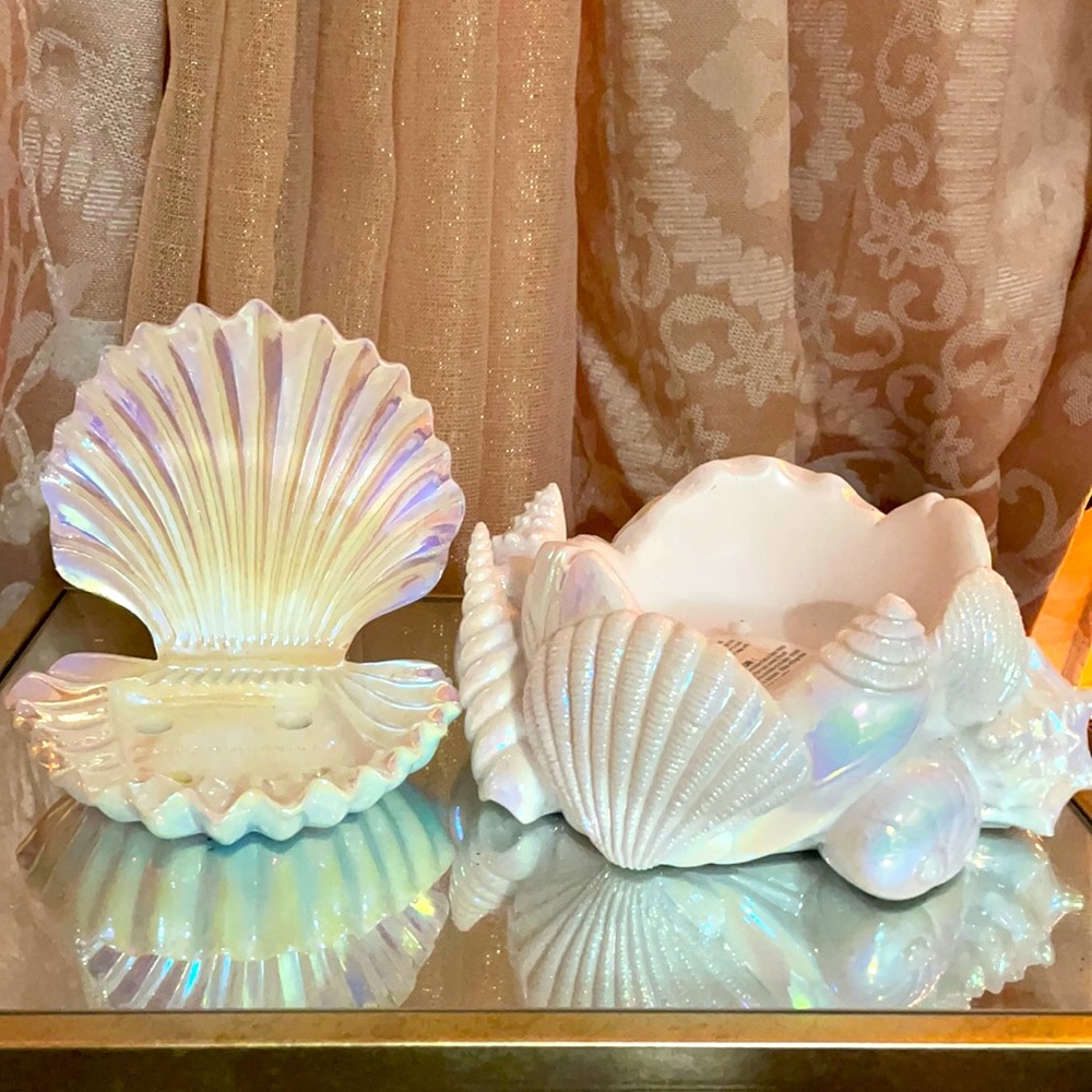 3-wick candle holder and matching soap holder